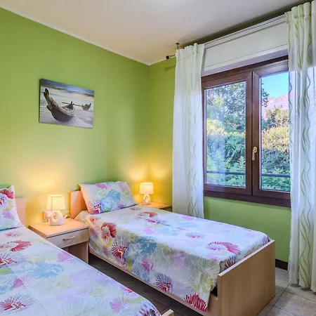 Tatil Evi Casa Savina By Interhome Dervio